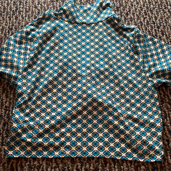 Pretty Blue and Orange Collared Crop Top - Picture 3 of 3